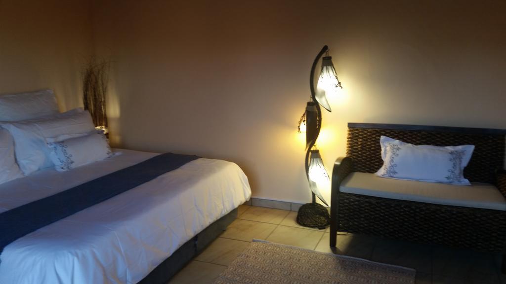جوهانسبورغ African Phoenix Guest Lodge المظهر الخارجي الصورة